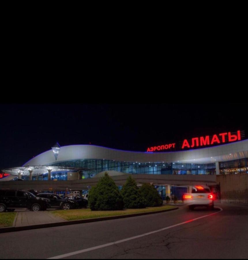Ferienwohnung На Майлина Turksib Exterior foto